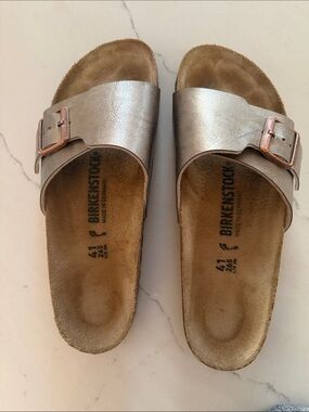 Birkenstock Madrid Metallic Gold Single-Strap Sandals